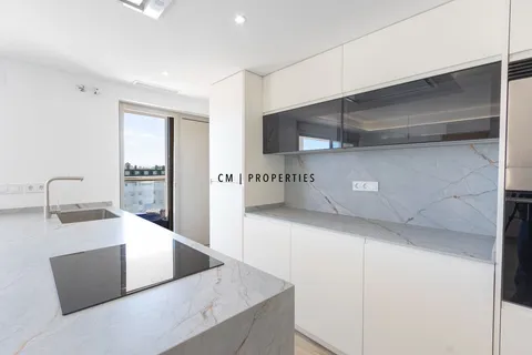 Appartamento 131 m² a Valencia