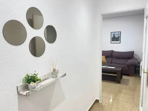 Habitació de lloguer, Lleó