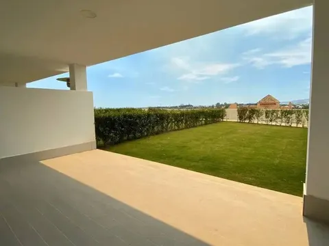 Pis de 70 m² a Estepona