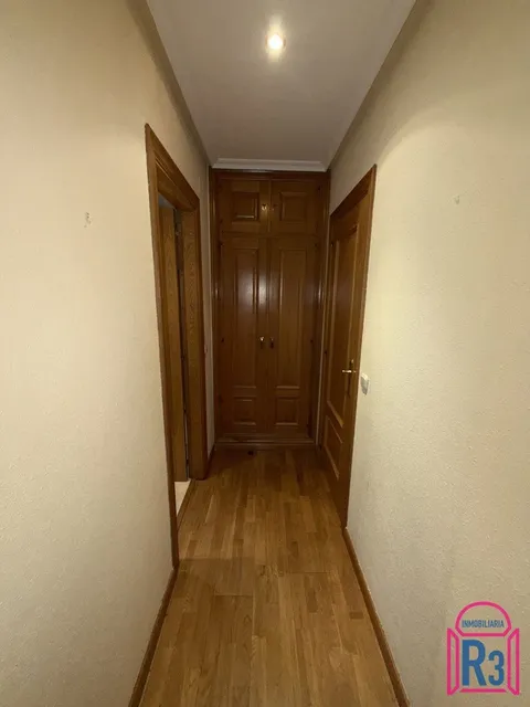 Pis de 101 m² a Lleó