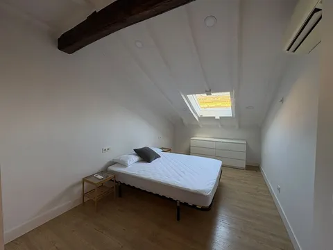 Pis de 85 m² a Sant Sebastià