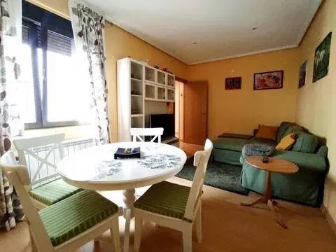 Pis de 85 m² a Oviedo