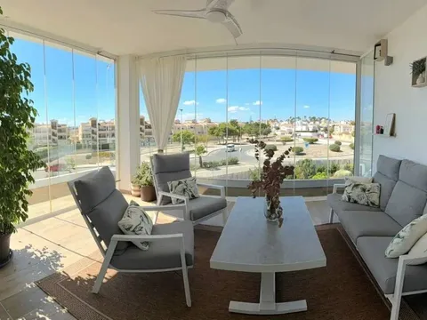 Appartamento 110 m² a Torrevieja