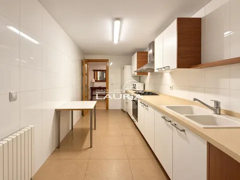Appartamento 122 m² a Valencia