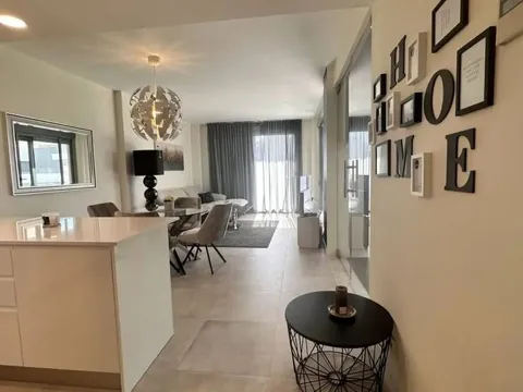 Pis de 93 m² a Estepona