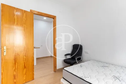 Pis de 85 m² a València