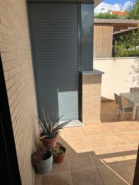 Pis de 90 m² a Albolote