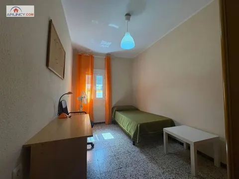 Pis de 80 m² a Sevilla