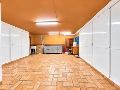 Casa de 1076 m² a Còrdova