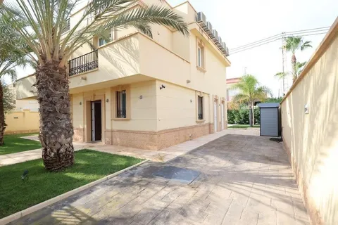 Moradia 415 m² em Orihuela