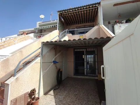 Pis de 80 m² a Roquetas de Mar