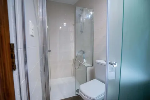 Habitació de lloguer, València (4/12)