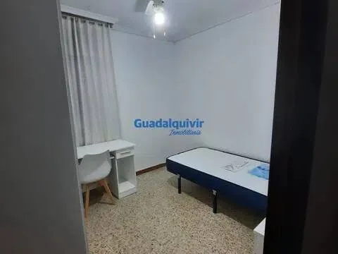 Pis de 86 m² a Dos Hermanas