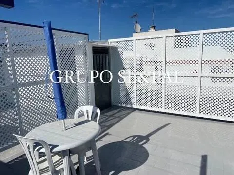 Pis de 89 m² a Castilleja de la Cuesta (2/13)