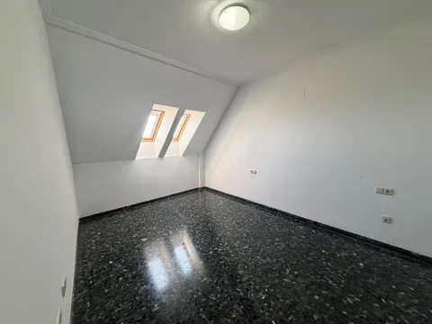 Wohnung 160 m² in Llíria