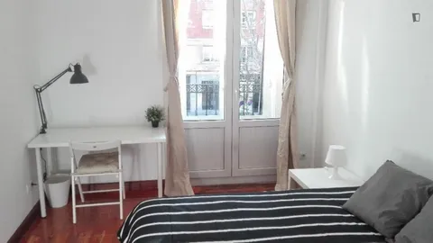 Кімната в оренду, Madrid