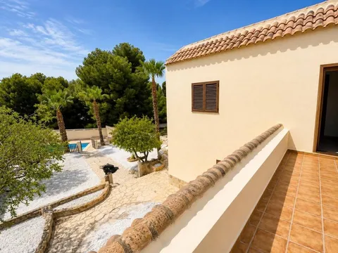 Casa de 295 m² a la Nucia