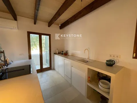House 100 m² in Estellencs