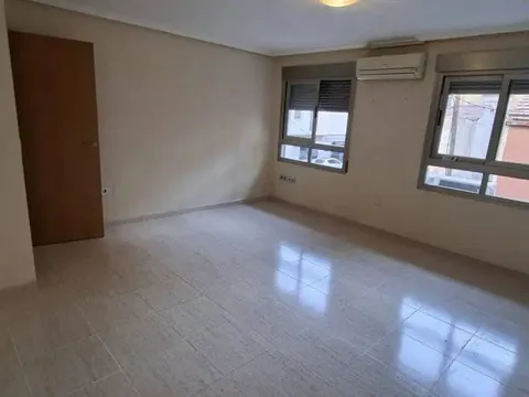 Pis de 81 m² a Oriola
