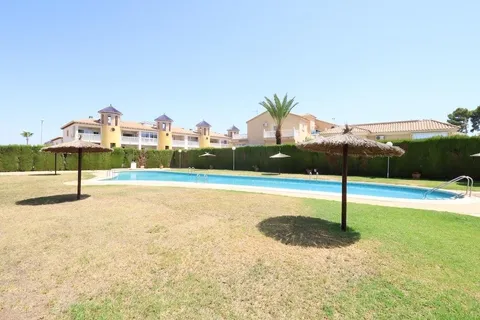 Pis de 70 m² a Oriola