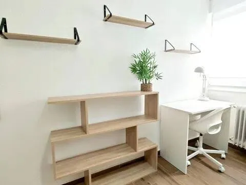 Habitació de lloguer, Àvila