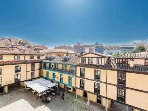 Pis de 84 m² a Oviedo