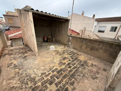 Casa de 93 m² a Novelda