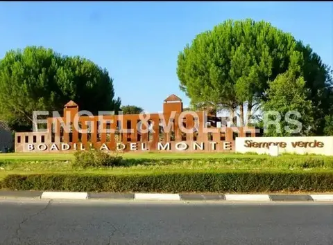 Flat 120 m² in Boadilla del Monte