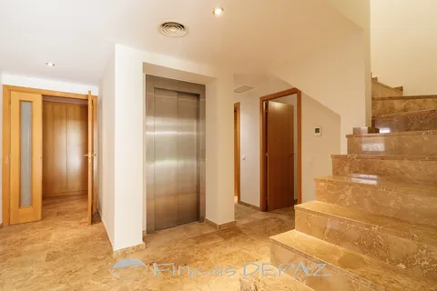 Квартира 469 м² в Castelldefels