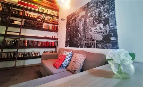 Wohnung 72 m² in Madrid