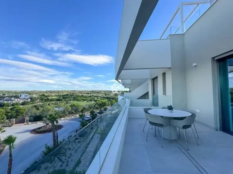 Pis de 360 m² a Oriola