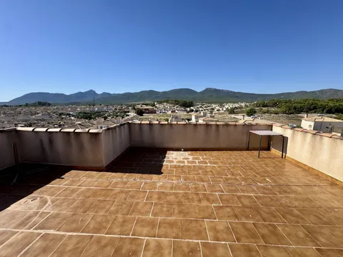 Haus 130 m² in Castalla