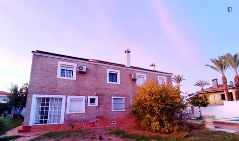 Habitació de lloguer, Dos Hermanas