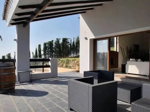 Casa 340 m² a Estepona