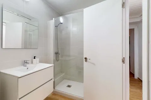 Chambre à louer, Valence