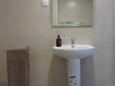 Habitació de lloguer, Àvila
