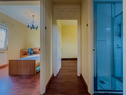 Casa de 226 m² a Camargo