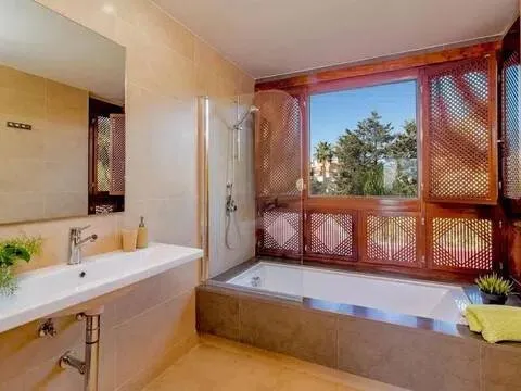 Wohnung 73 m² in Estepona