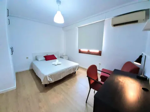 Habitació de lloguer, Burjassot