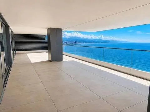 Pis de 400 m² a Màlaga