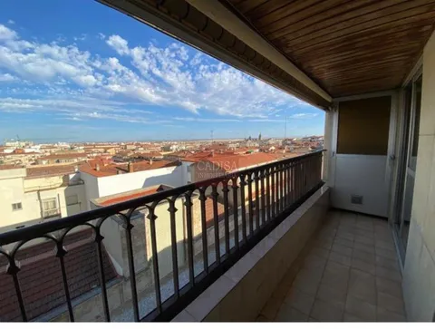 Wohnung 96 m² in Salamanca