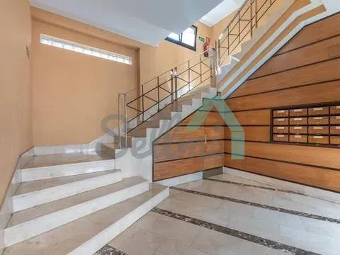 Pis de 68 m² a Oviedo