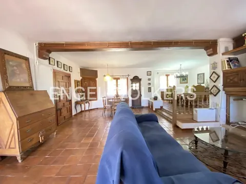 Appartement 380 m² à Nàquera / Náquera
