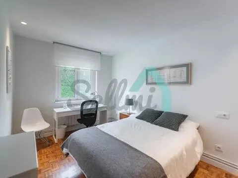 Pis de 80 m² a Oviedo
