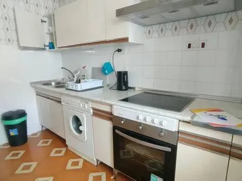 Stanza in affitto, Ávila