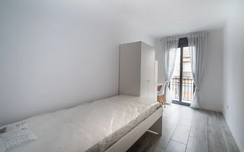 Habitació de lloguer, Igualada