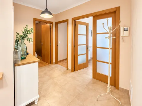 Flat 93 m² in Foz