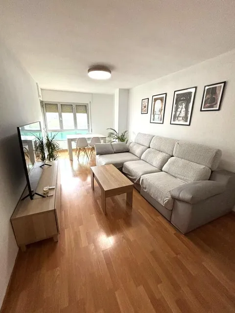 Pis de 85 m² a Saragossa (2/14)