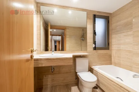Pis de 800 m² a Pozuelo de Alarcón
