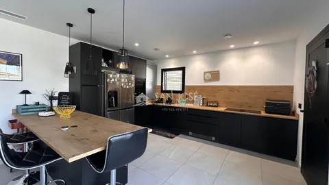 Casa de 131 m² a Asp
